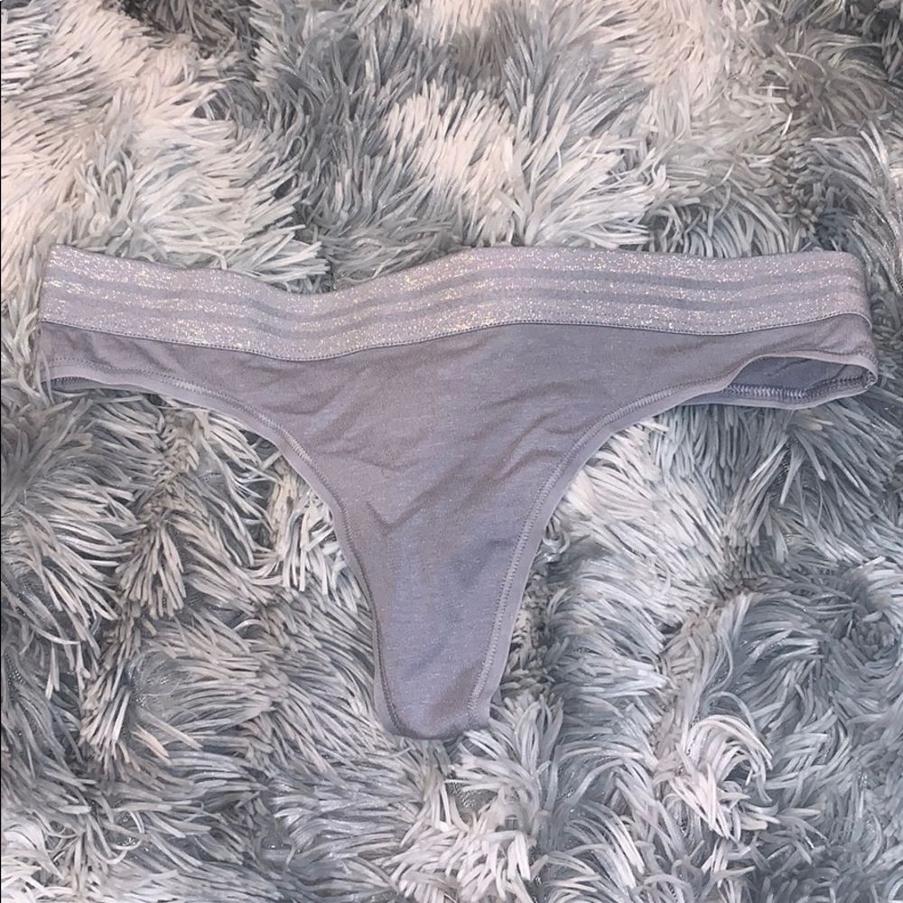 FREE W BUNDLE victoria’s secret lavender thong NWT